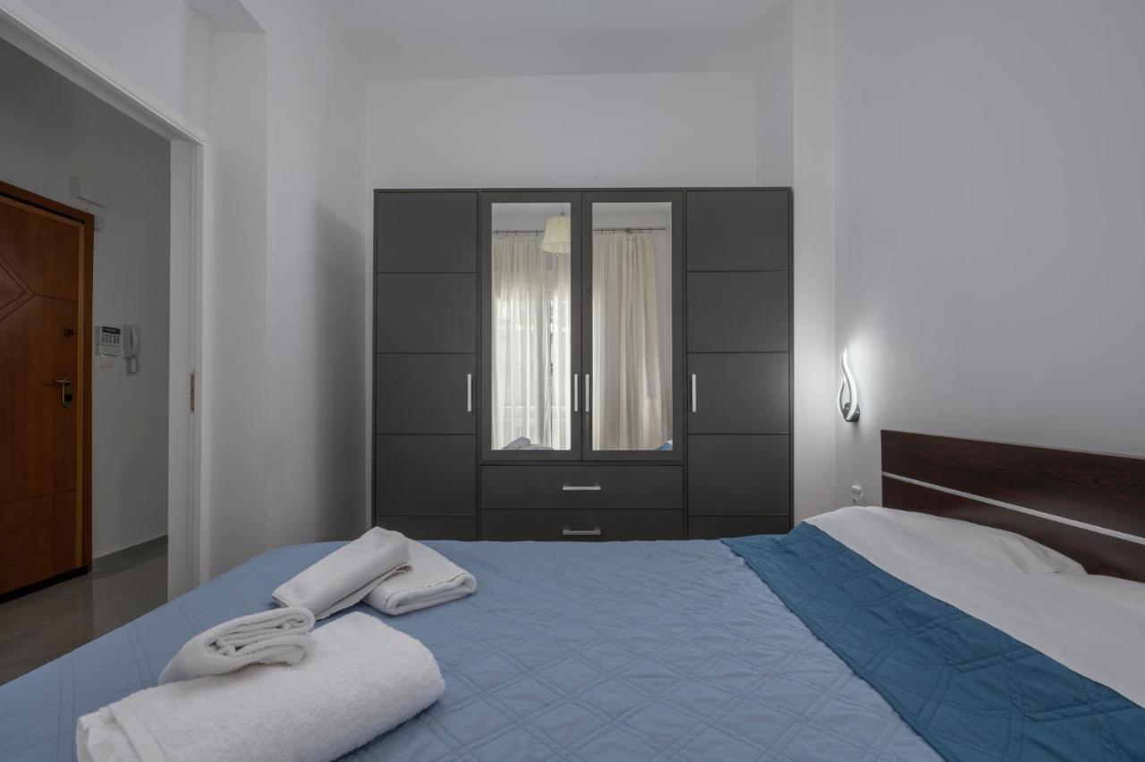 Kosmos Service Apartment City Center 3 With Additional Cost Parking Tesalonika Bagian luar foto
